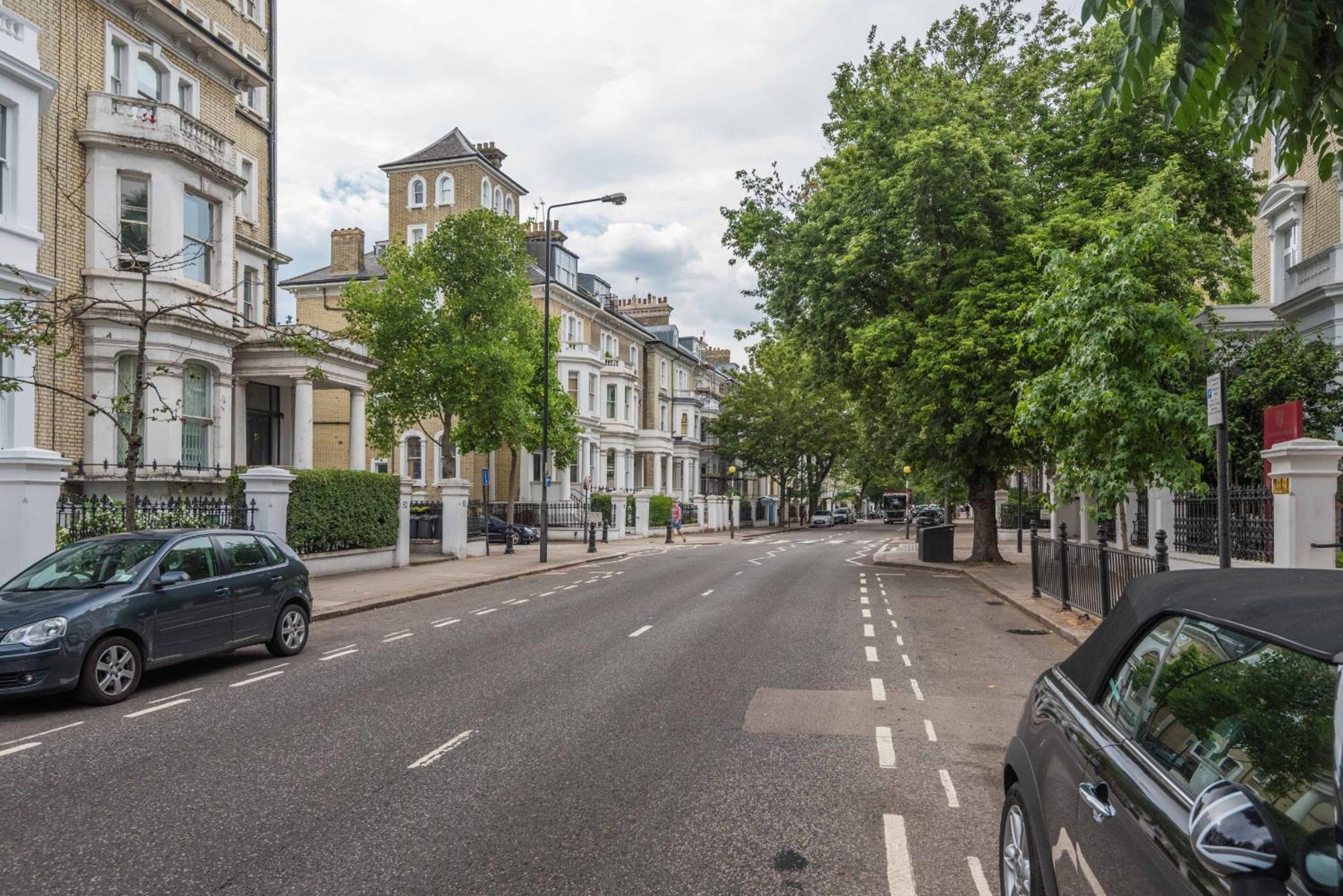 Lovely Chelsea Home Near The Thames By Underthedoormat 伦敦 外观 照片